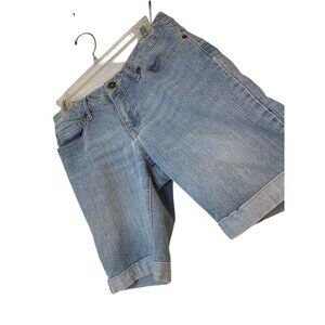 Faded Glory Womens Light Denim Bermuda Shorts Size 6 Cut Off Cuffed 9083 GUC